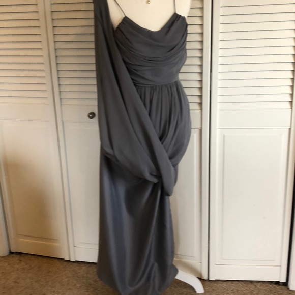 Dress/ Prom or Bridesmaids formal - Picture 4 of 12